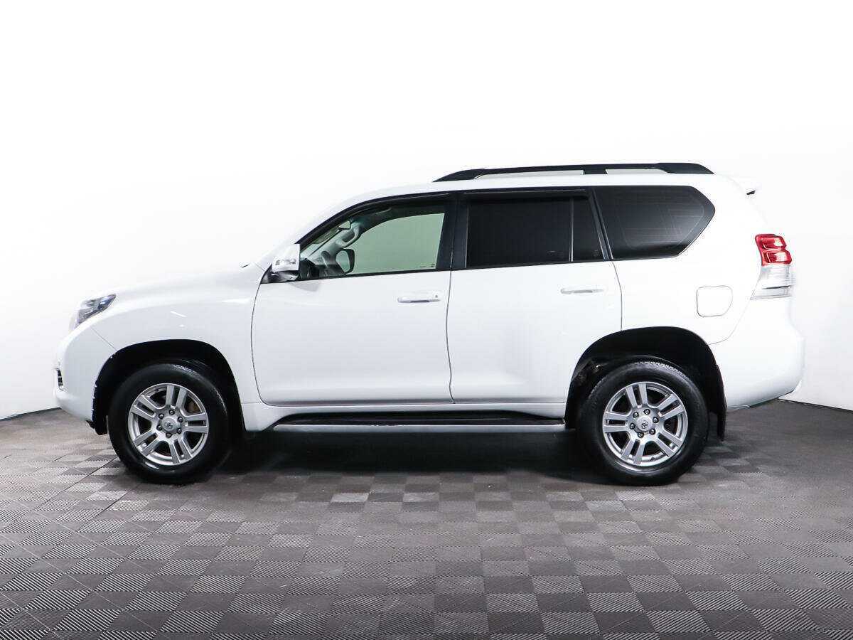 Toyota Land Cruiser Prado 2012 года с пробегом. Фото: #7