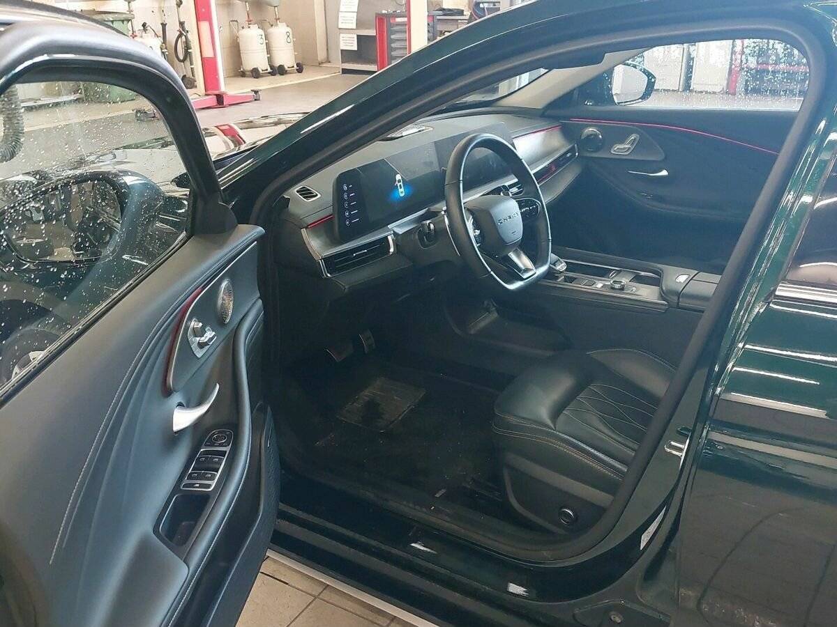 Chery Arrizo 8 2023 года с пробегом. Фото: #2