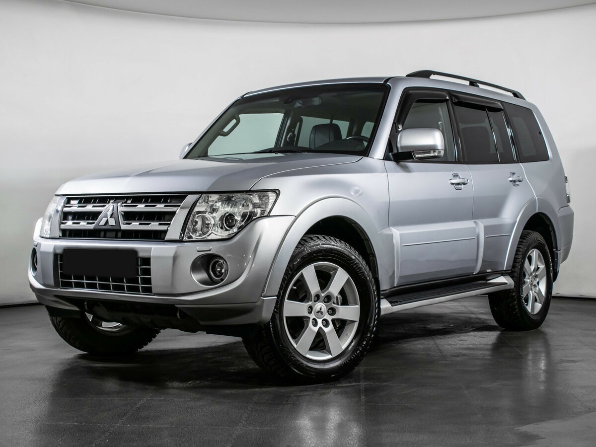 Mitsubishi Pajero 2012 года с пробегом. Посмотреть фото