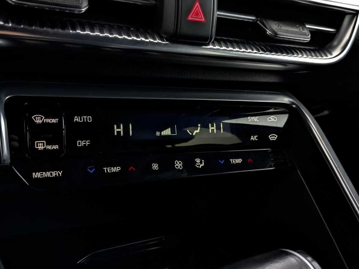 Kia K5 2021 года с пробегом. Фото: #25