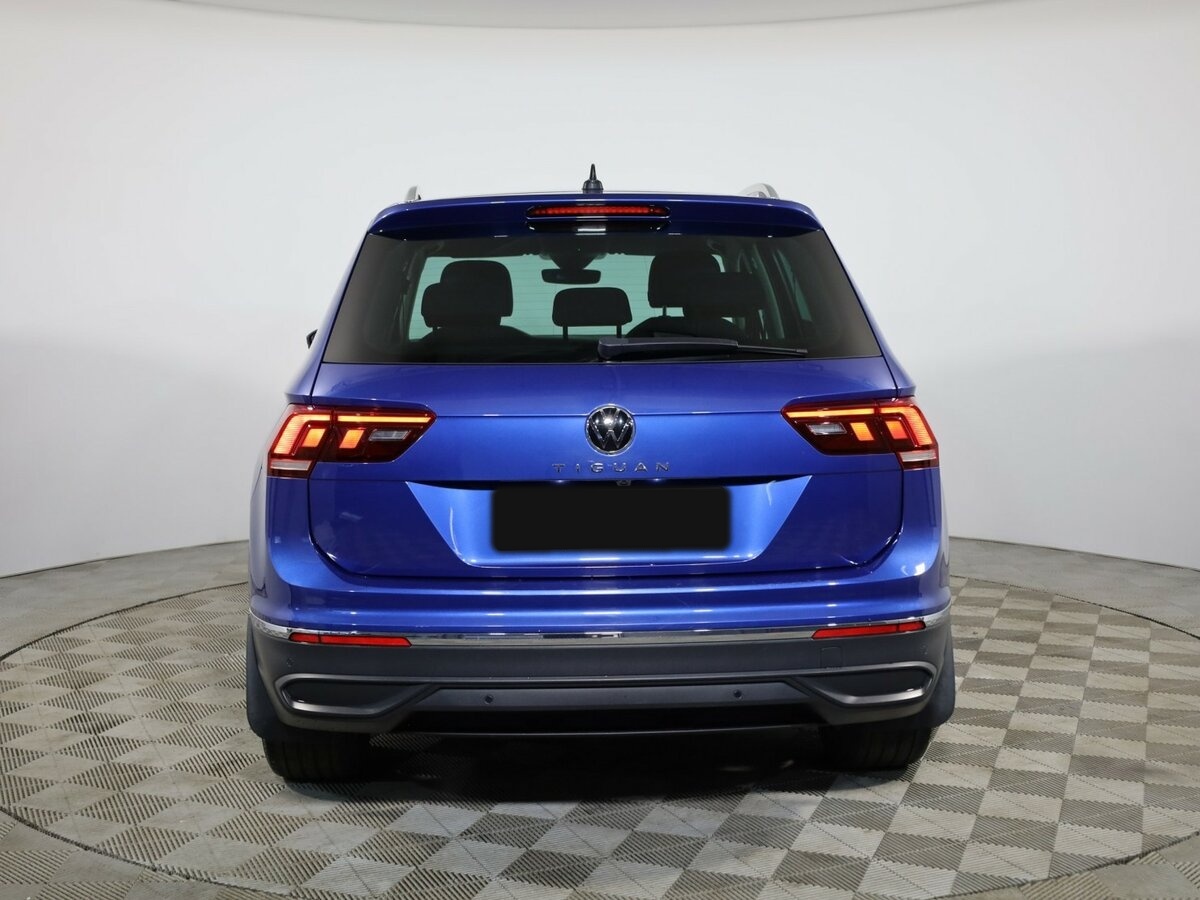 Volkswagen Tiguan 2021 года с пробегом. Фото: #5