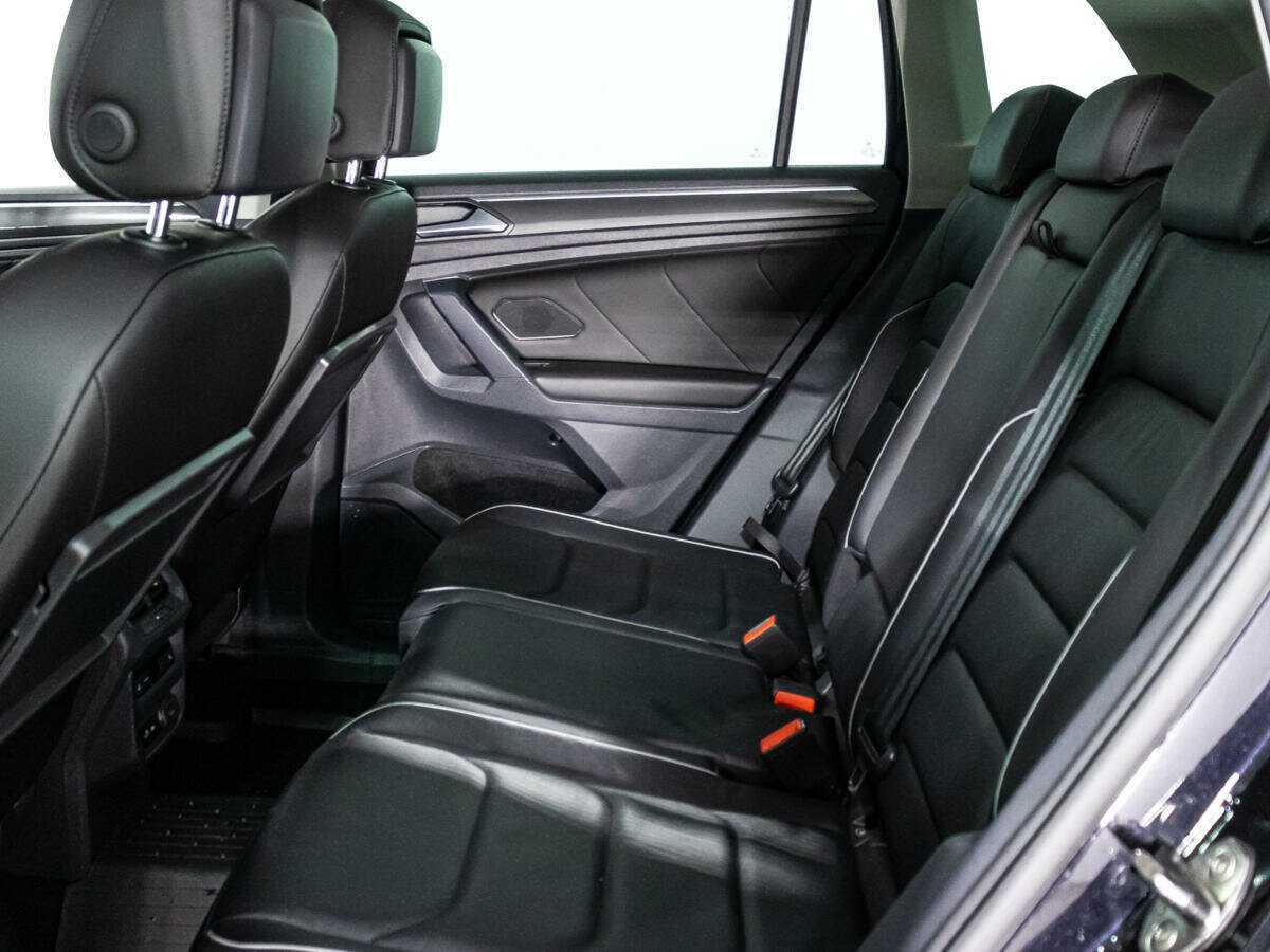 Volkswagen Tiguan 2018 года с пробегом. Фото: #9
