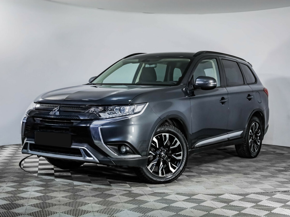 Mitsubishi Outlander 2021 года с пробегом. Посмотреть фото