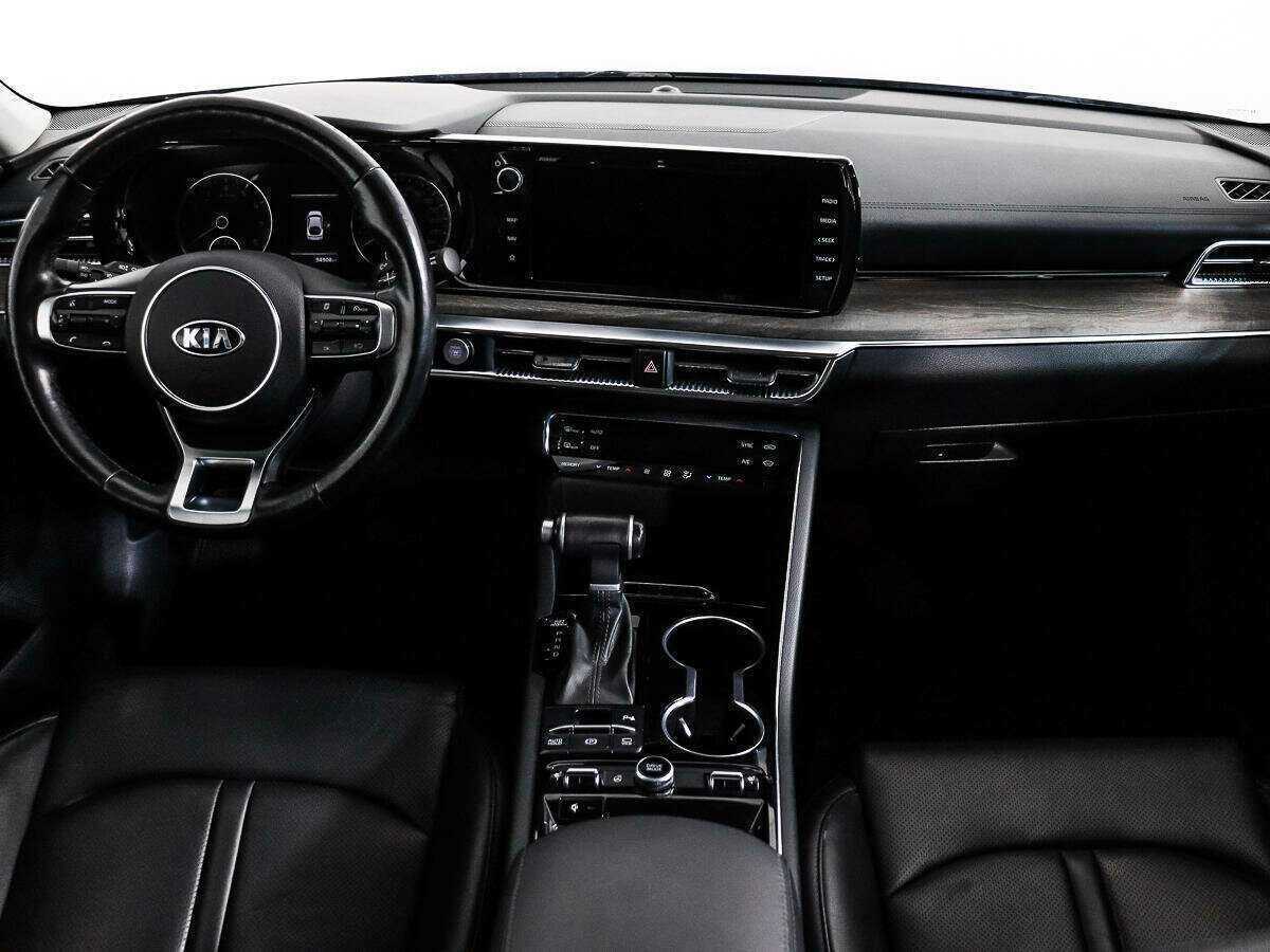 Kia K5 2021 года с пробегом. Фото: #14
