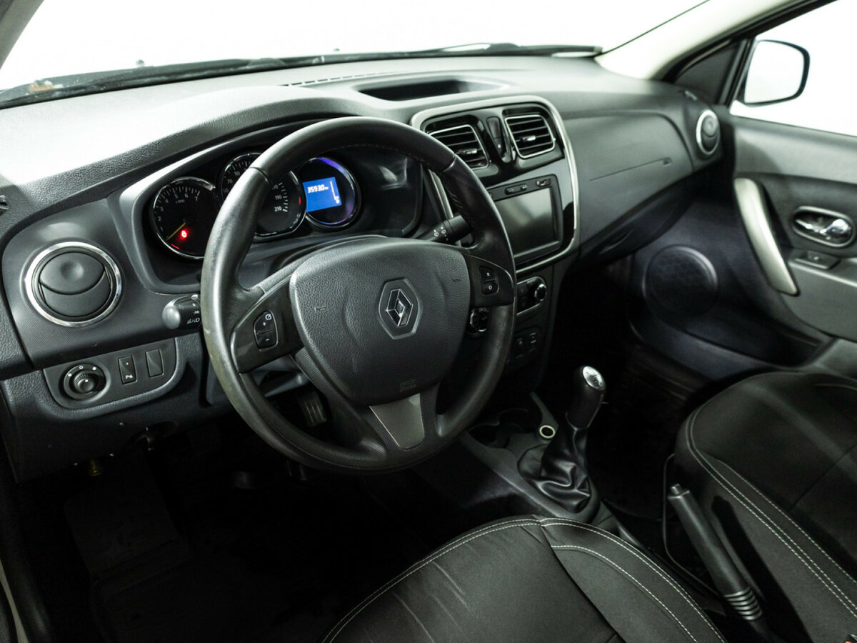 Renault Logan 2014 года с пробегом. Фото: #10