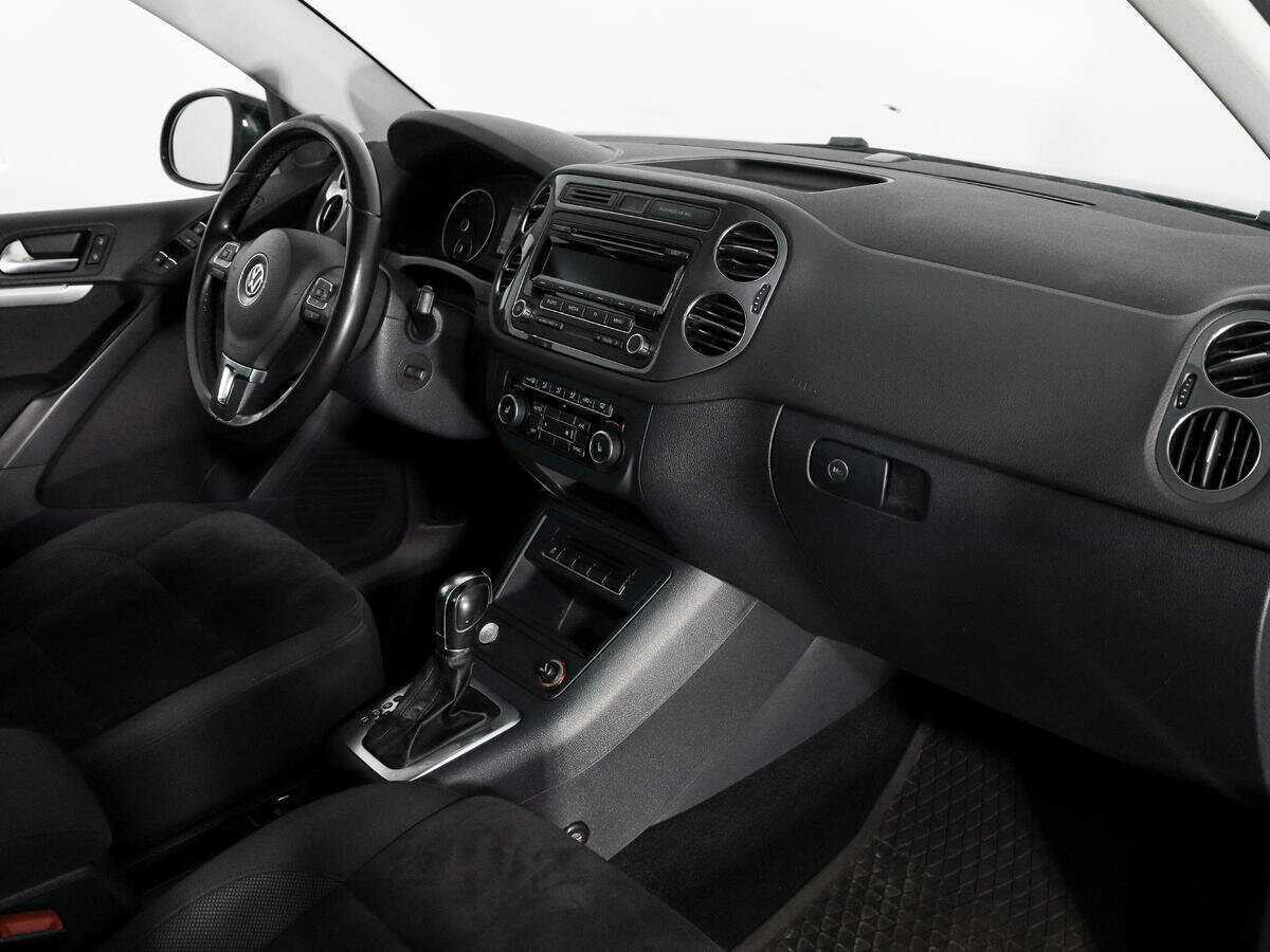 Volkswagen Tiguan 2013 года с пробегом. Фото: #9