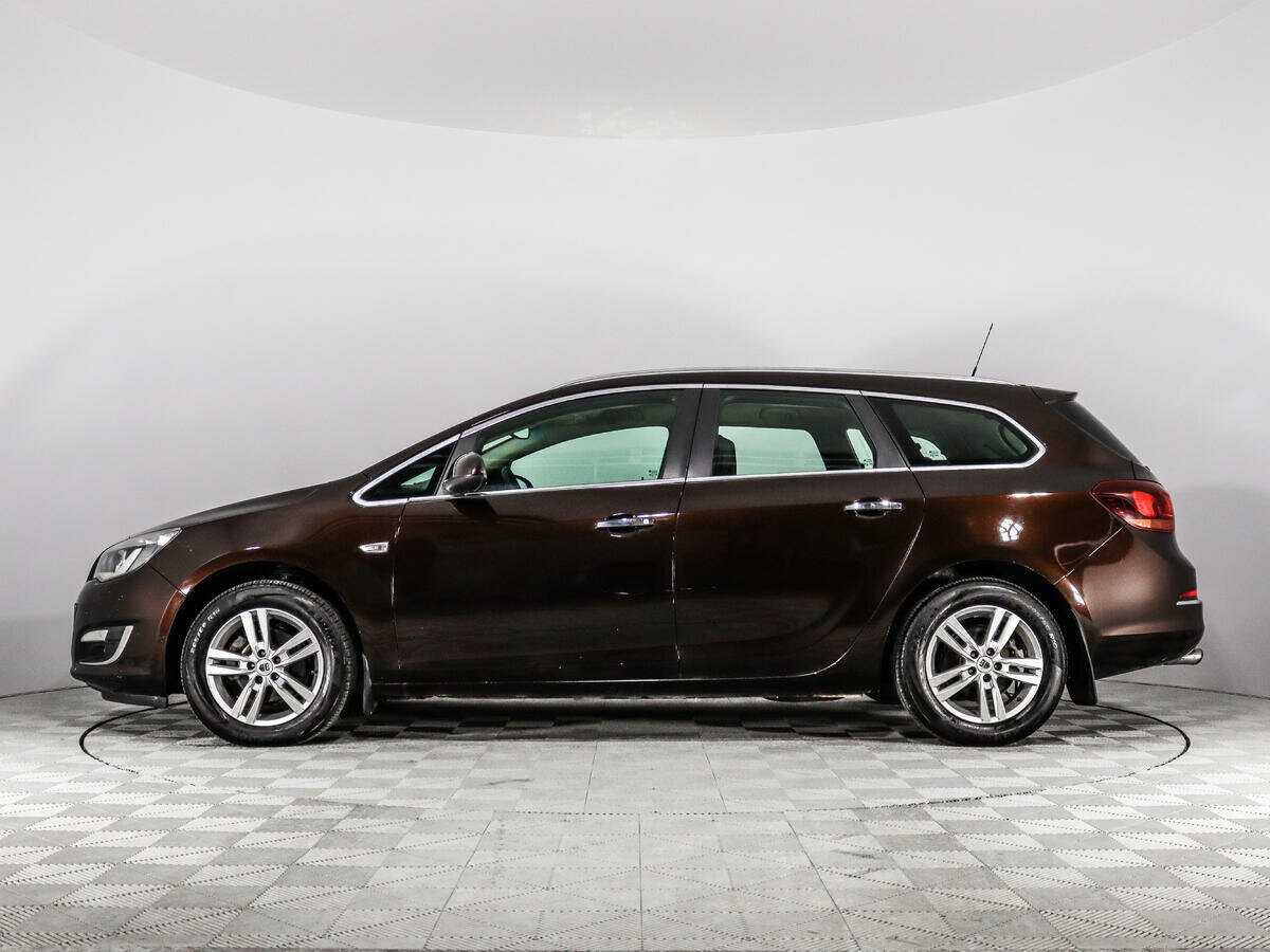 Opel Astra 2013 года с пробегом. Фото: #7