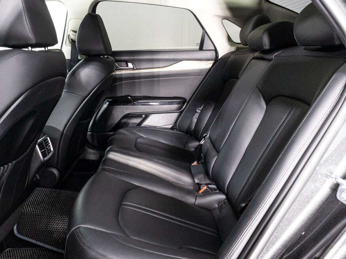 Kia K5 2021 года с пробегом. Фото: #9