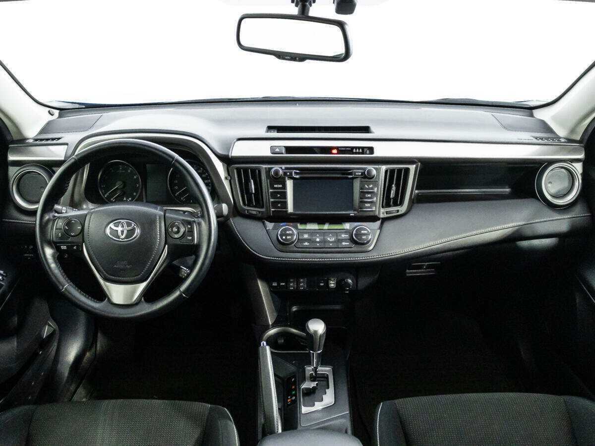 Toyota RAV4 2016 года с пробегом. Фото: #12