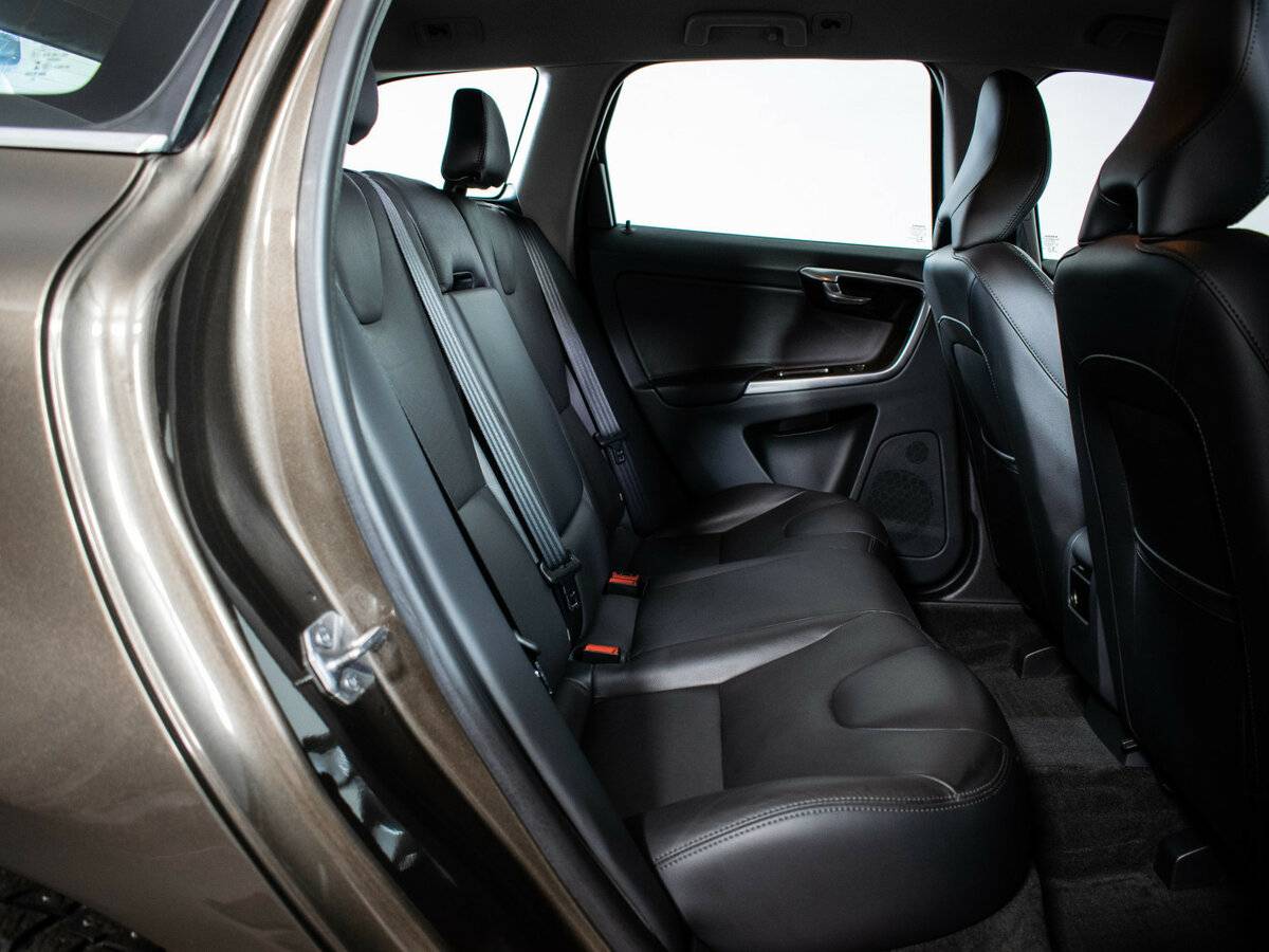 Volvo XC60 2014 года с пробегом. Фото: #8