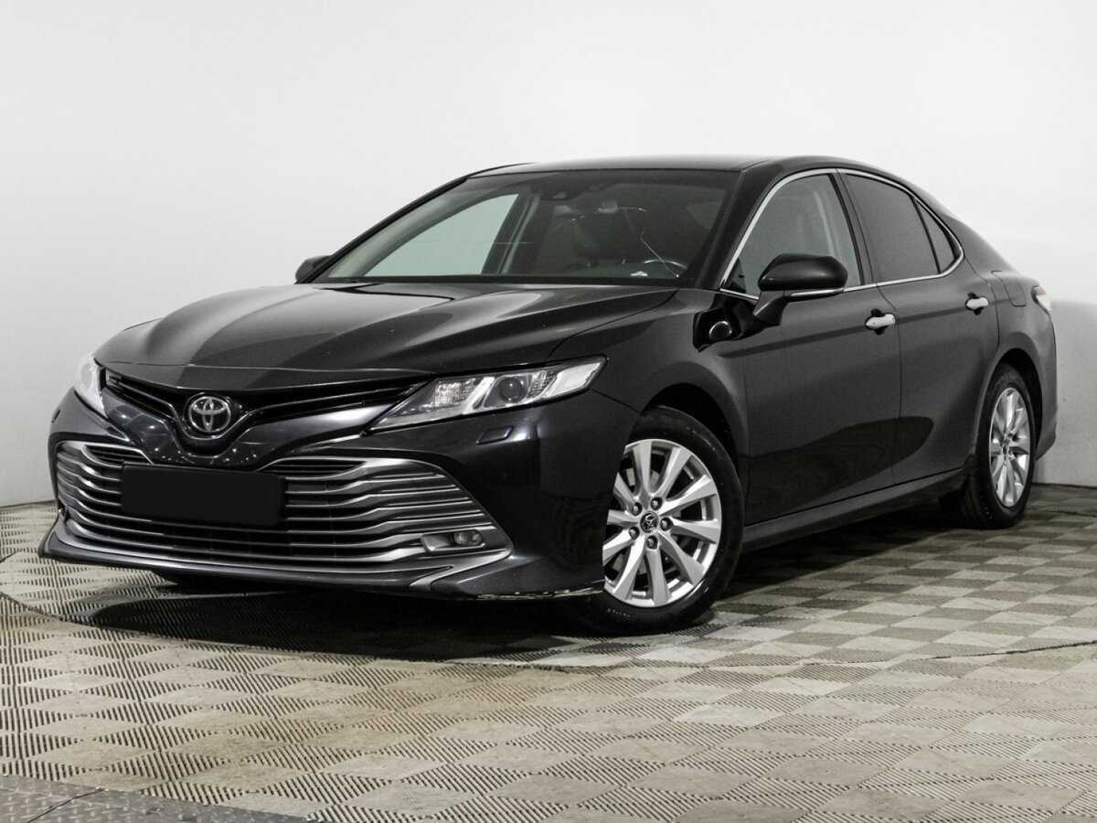 Toyota Camry 2019 года с пробегом. Посмотреть фото