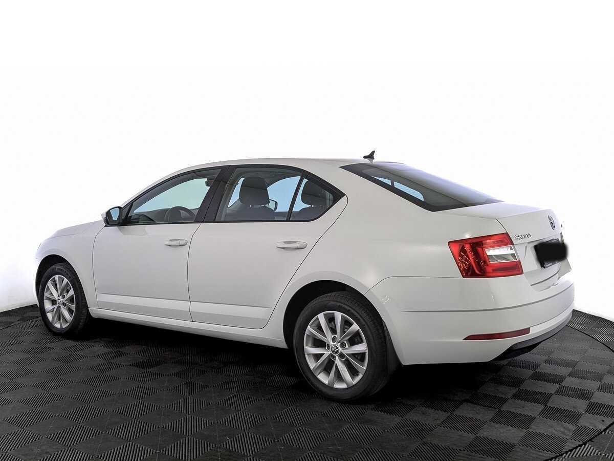 Skoda Octavia 2017 года с пробегом. Фото: #6