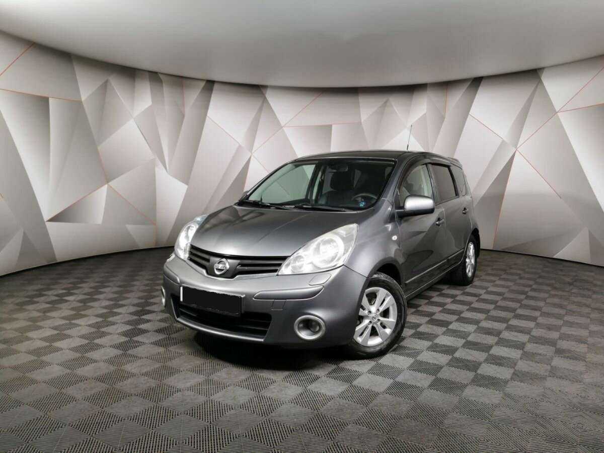Nissan Note 2012 года с пробегом. Посмотреть фото