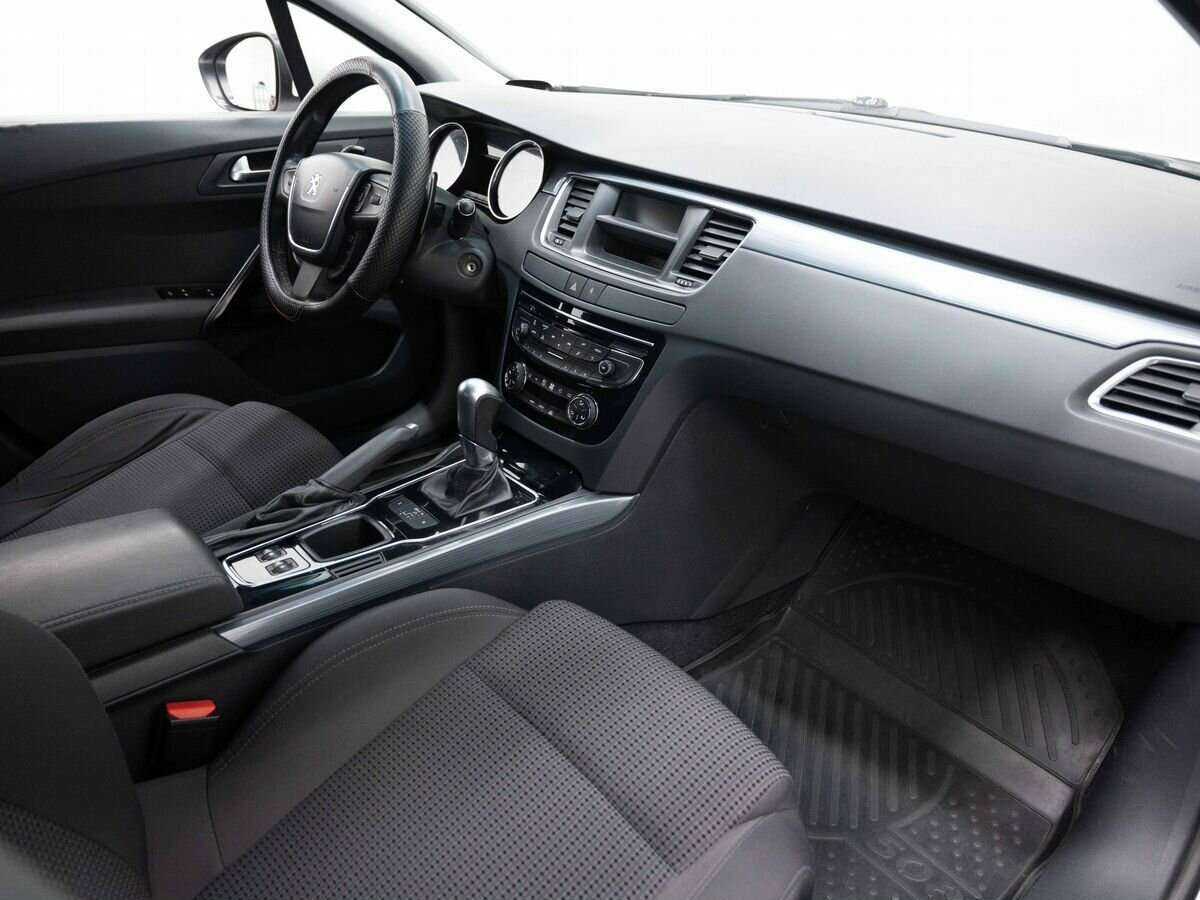 Peugeot 508 2012 года с пробегом. Фото: #10