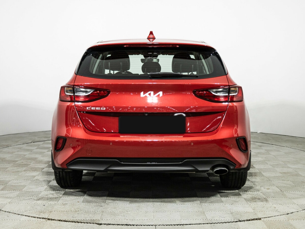 Kia Ceed 2022 года с пробегом. Фото: #5