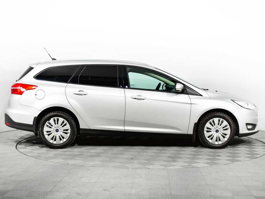 Ford Focus 2017 года с пробегом. Фото: #3