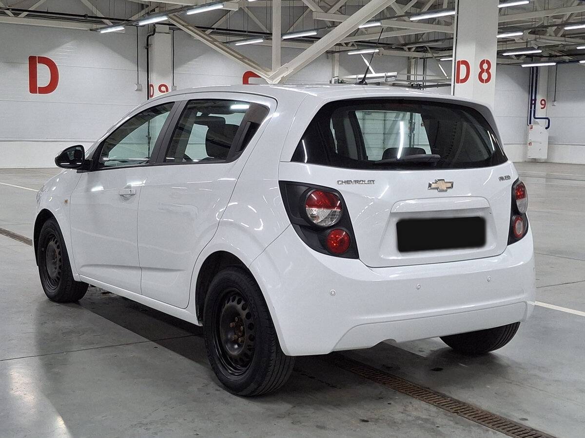 Chevrolet Aveo 2015 года с пробегом. Фото: #6