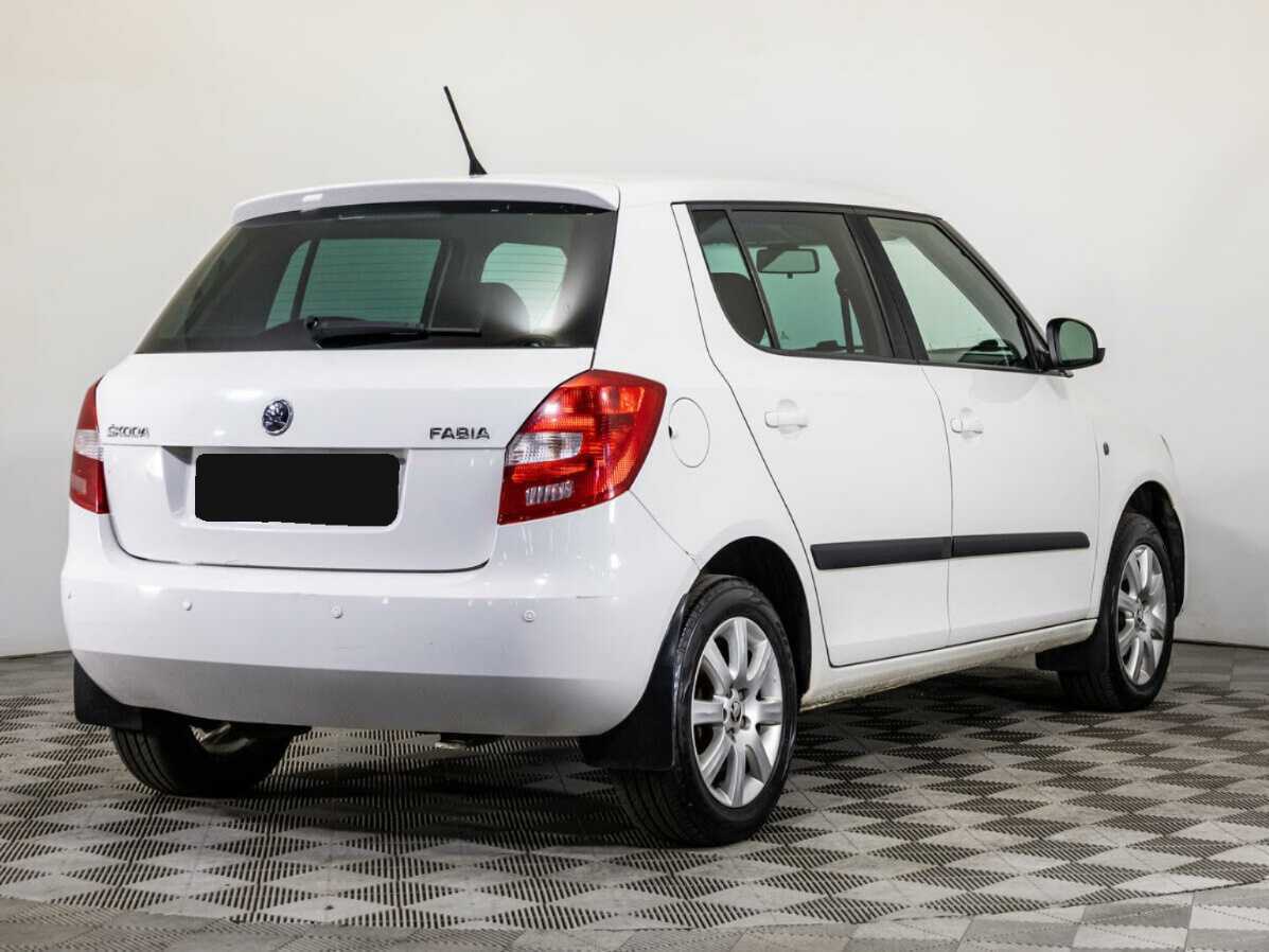 Skoda Fabia 2014 года с пробегом. Фото: #4