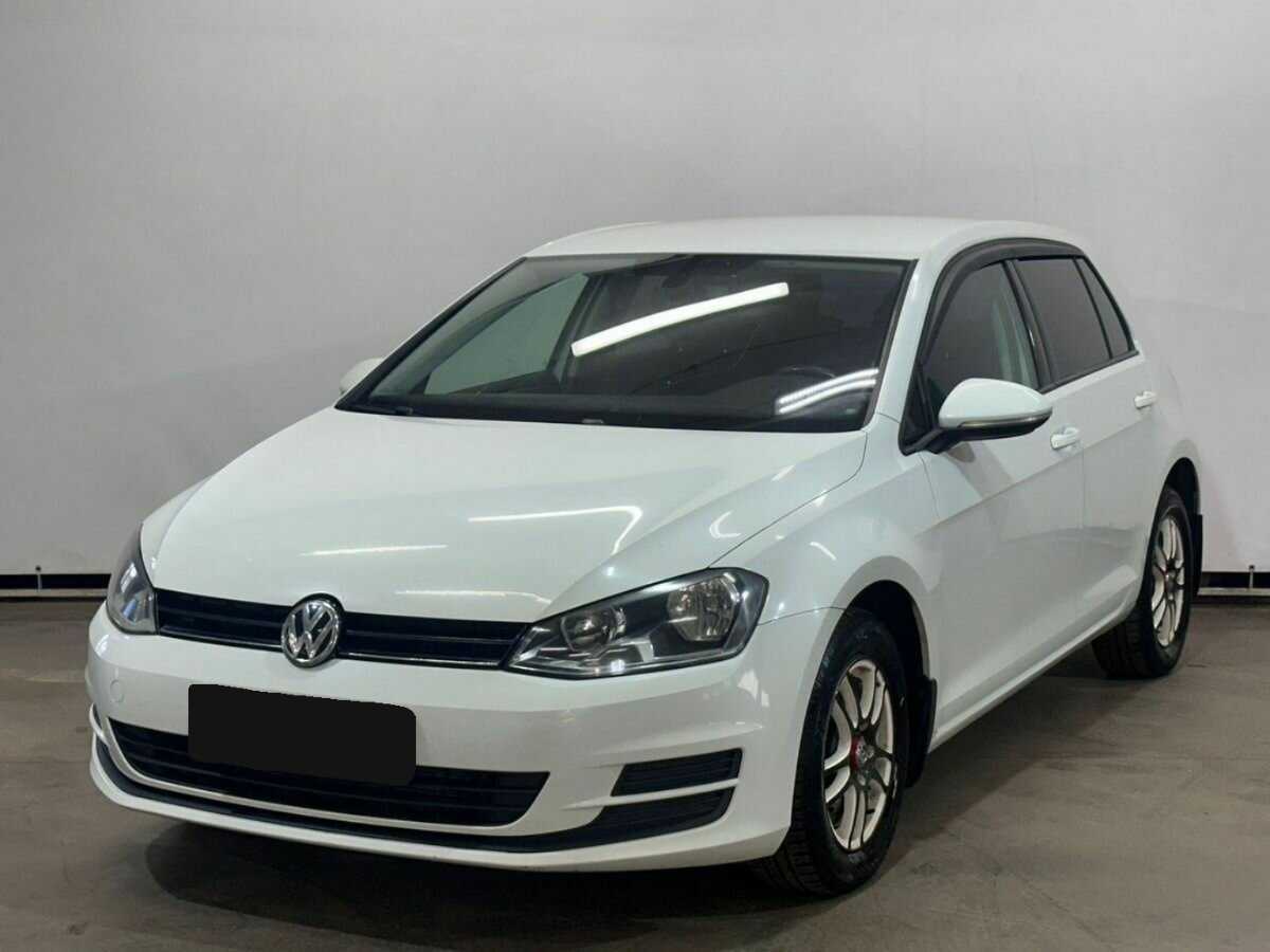 Volkswagen Golf 2013 года с пробегом. Посмотреть фото
