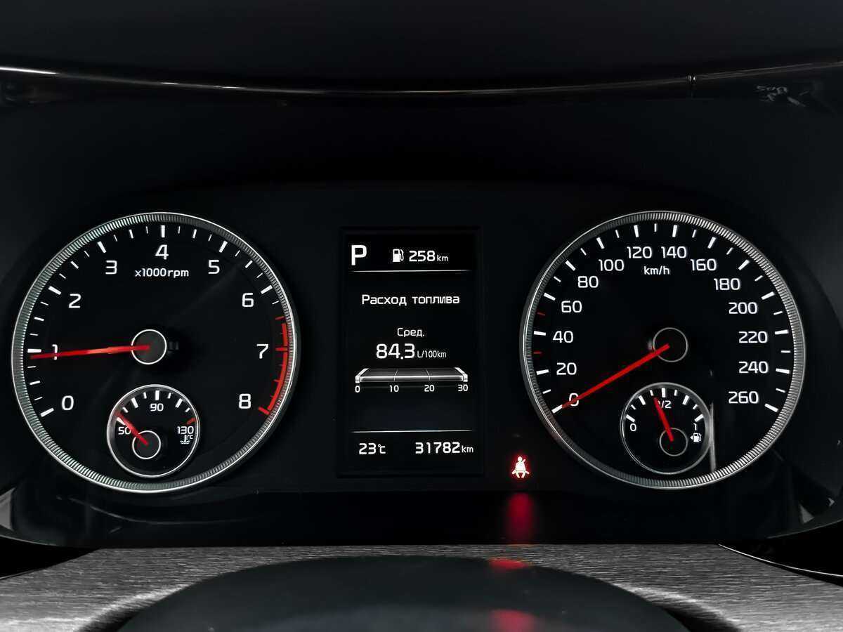 Kia K5 2021 года с пробегом. Фото: #13