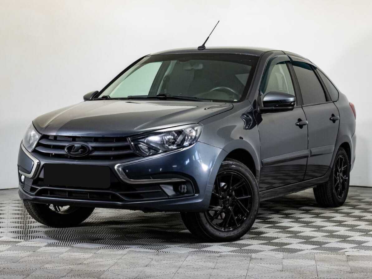 Lada (ВАЗ) Granta 2018 года с пробегом. Посмотреть фото