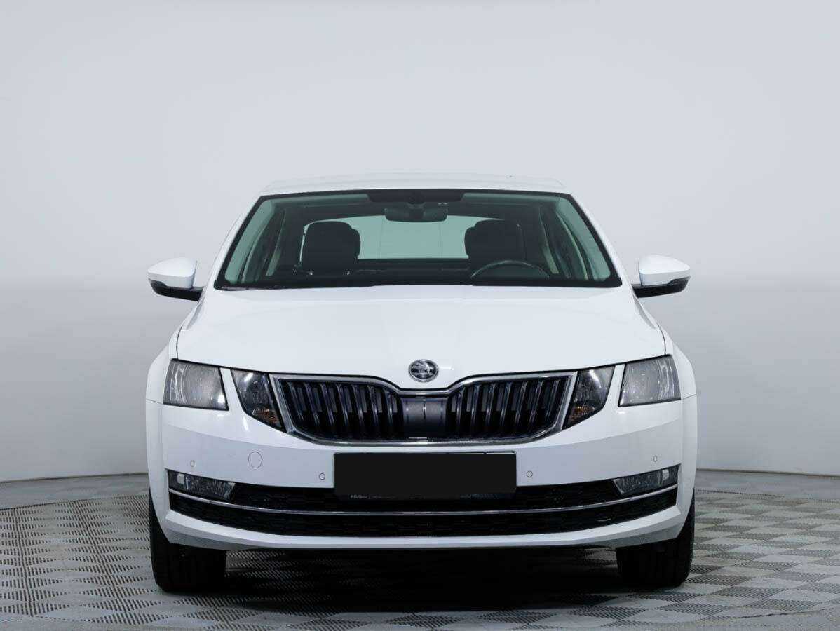 Skoda Octavia 2018 года с пробегом. Посмотреть фото