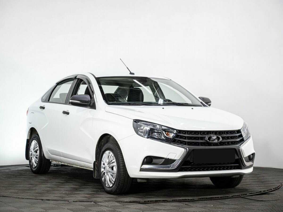 Lada (ВАЗ) Vesta 2019 года с пробегом. Фото: #2