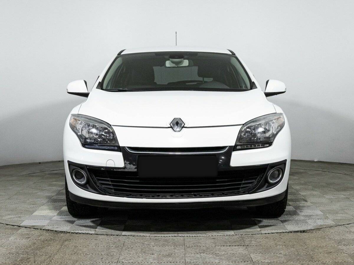 Renault Megane 2013 года с пробегом. Фото: #1