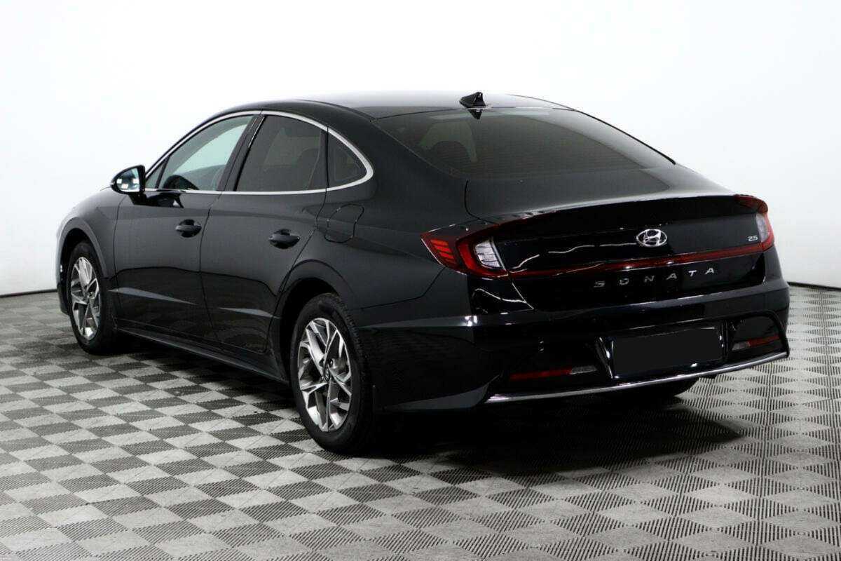 Hyundai Sonata 2021 года с пробегом. Фото: #3