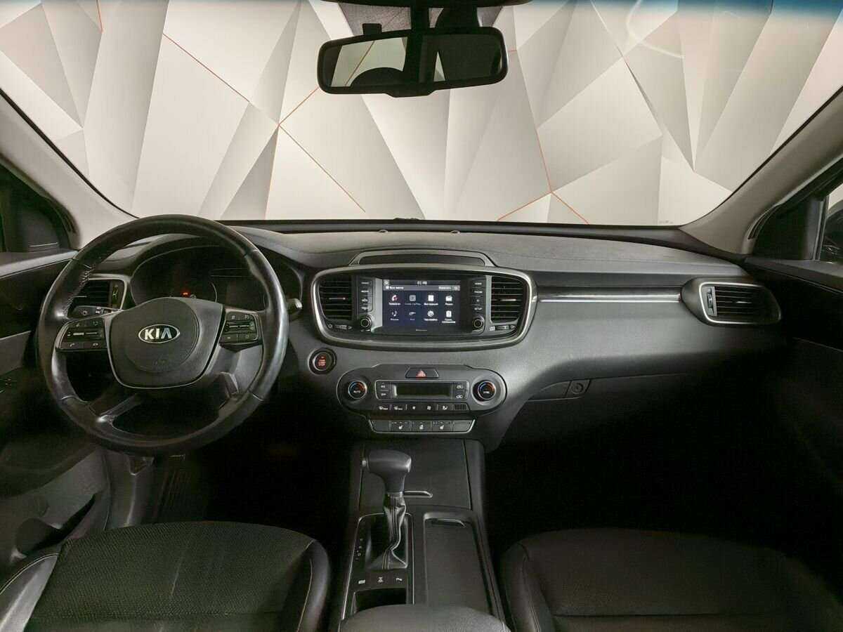 Kia Sorento 2019 года с пробегом. Фото: #9