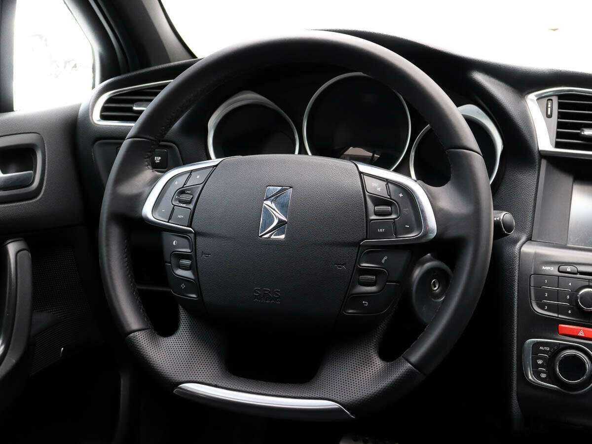 Citroen DS4 2013 года с пробегом. Фото: #12
