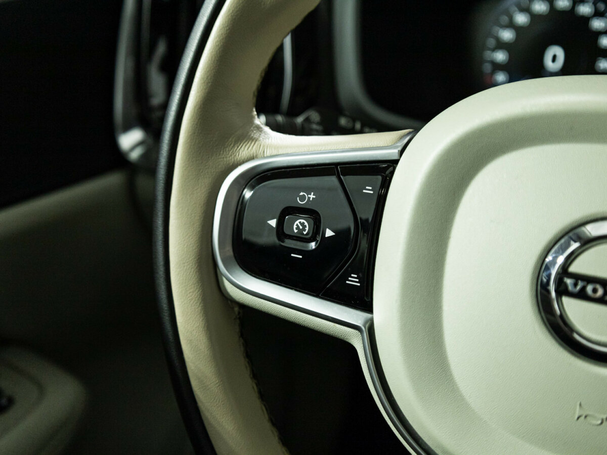 Volvo V60 2018 года с пробегом. Фото: #20