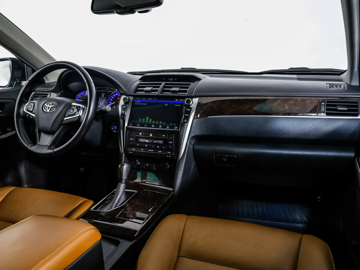 Toyota Camry 2016 года с пробегом. Фото: #6
