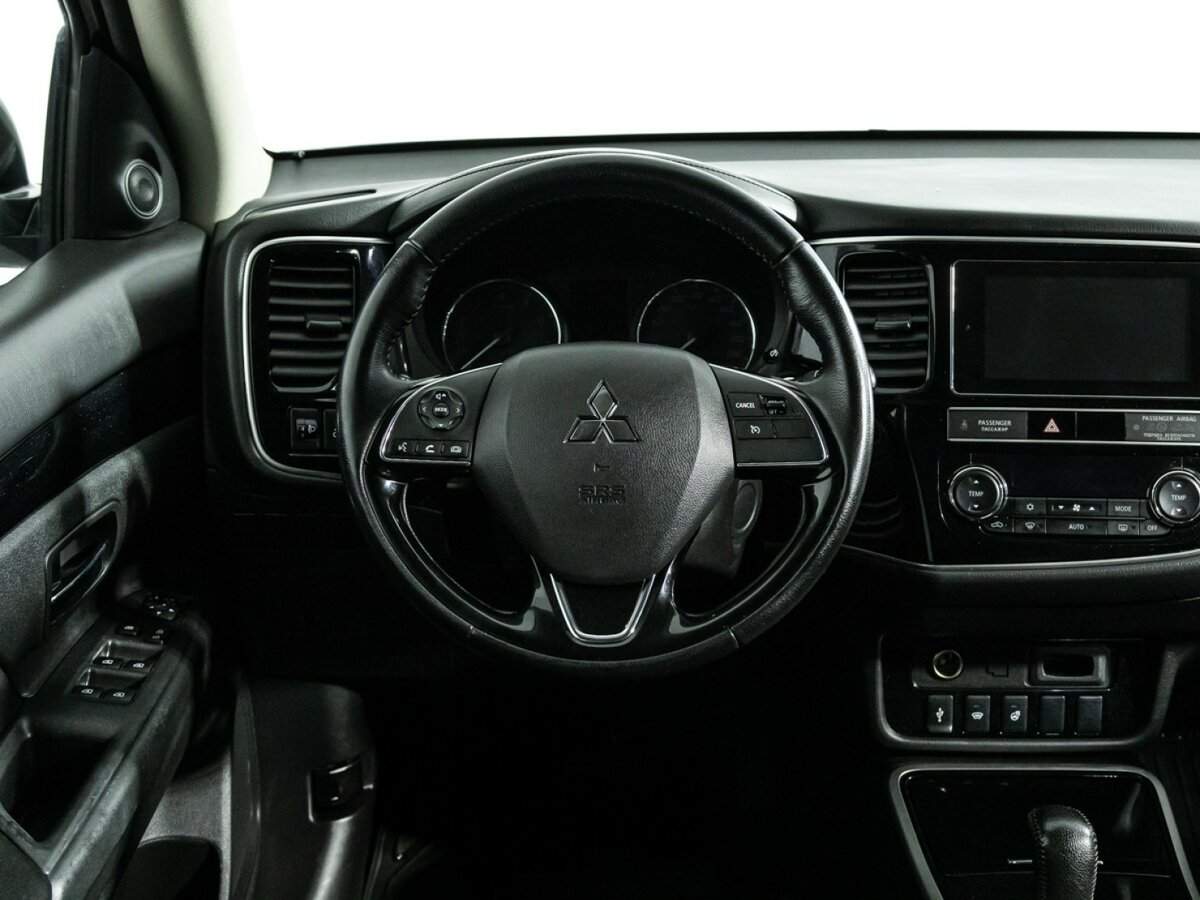 Mitsubishi Outlander 2019 года с пробегом. Фото: #17