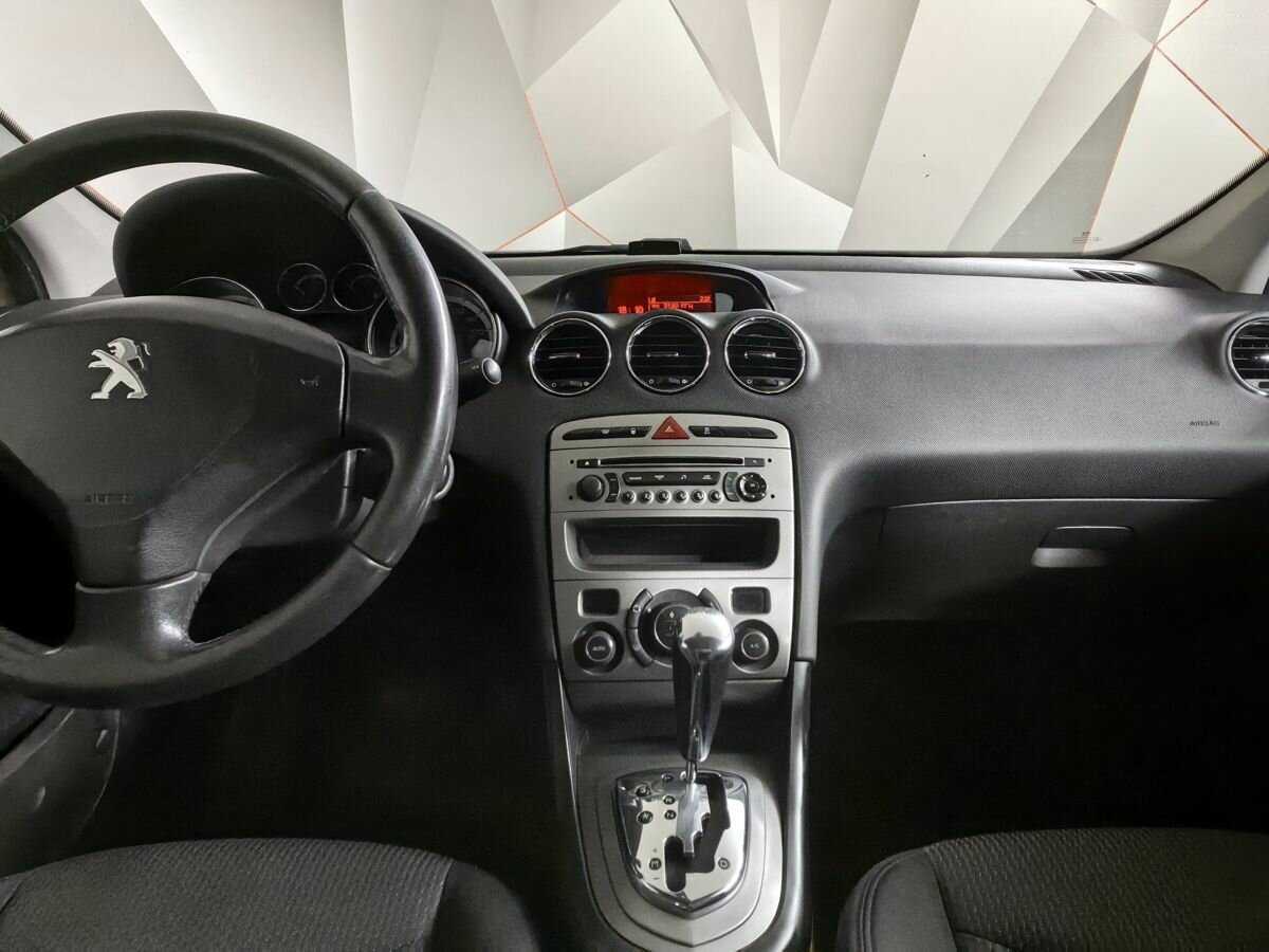 Peugeot 408 2014 года с пробегом. Фото: #10