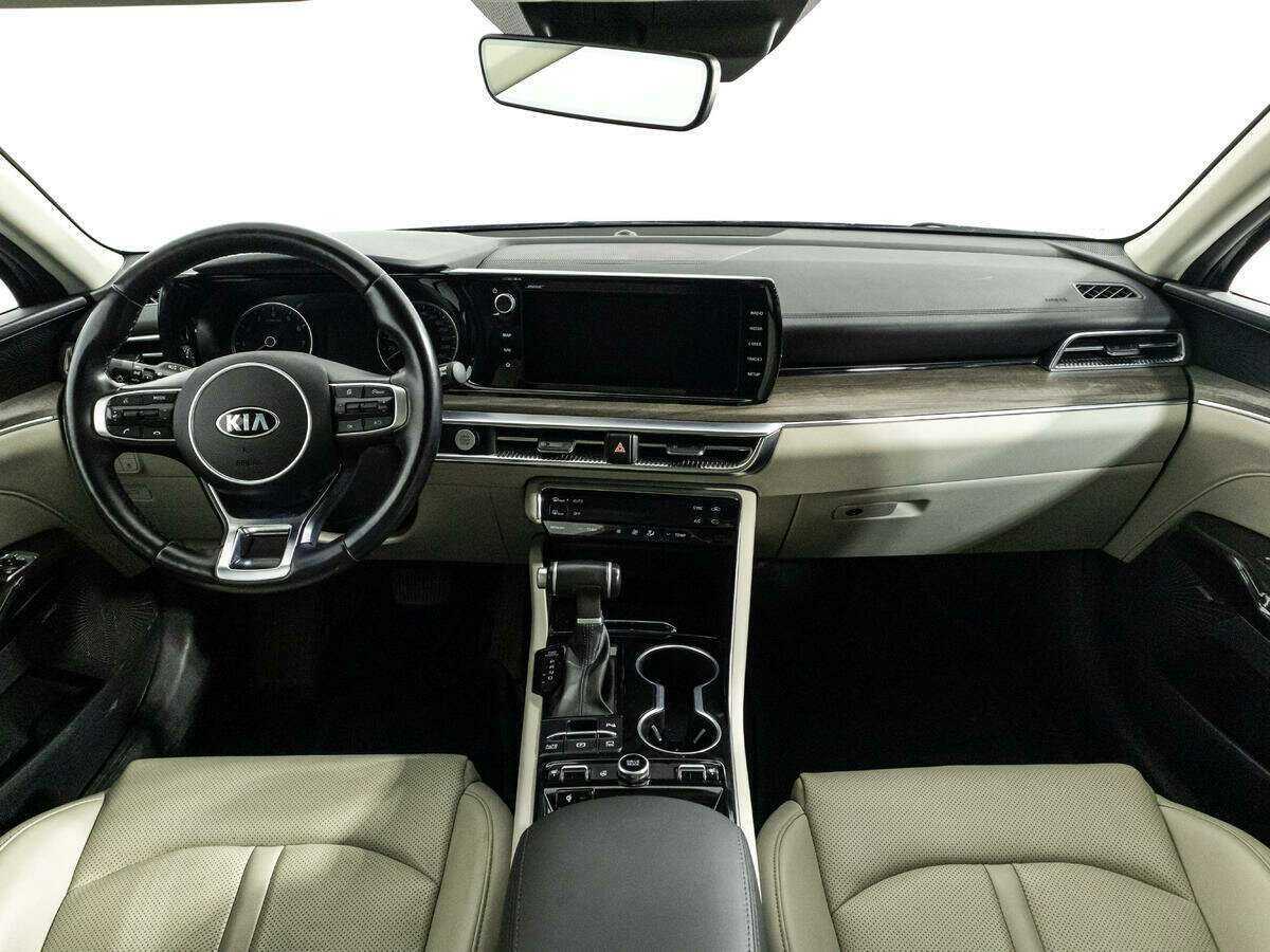 Kia K5 2021 года с пробегом. Фото: #14