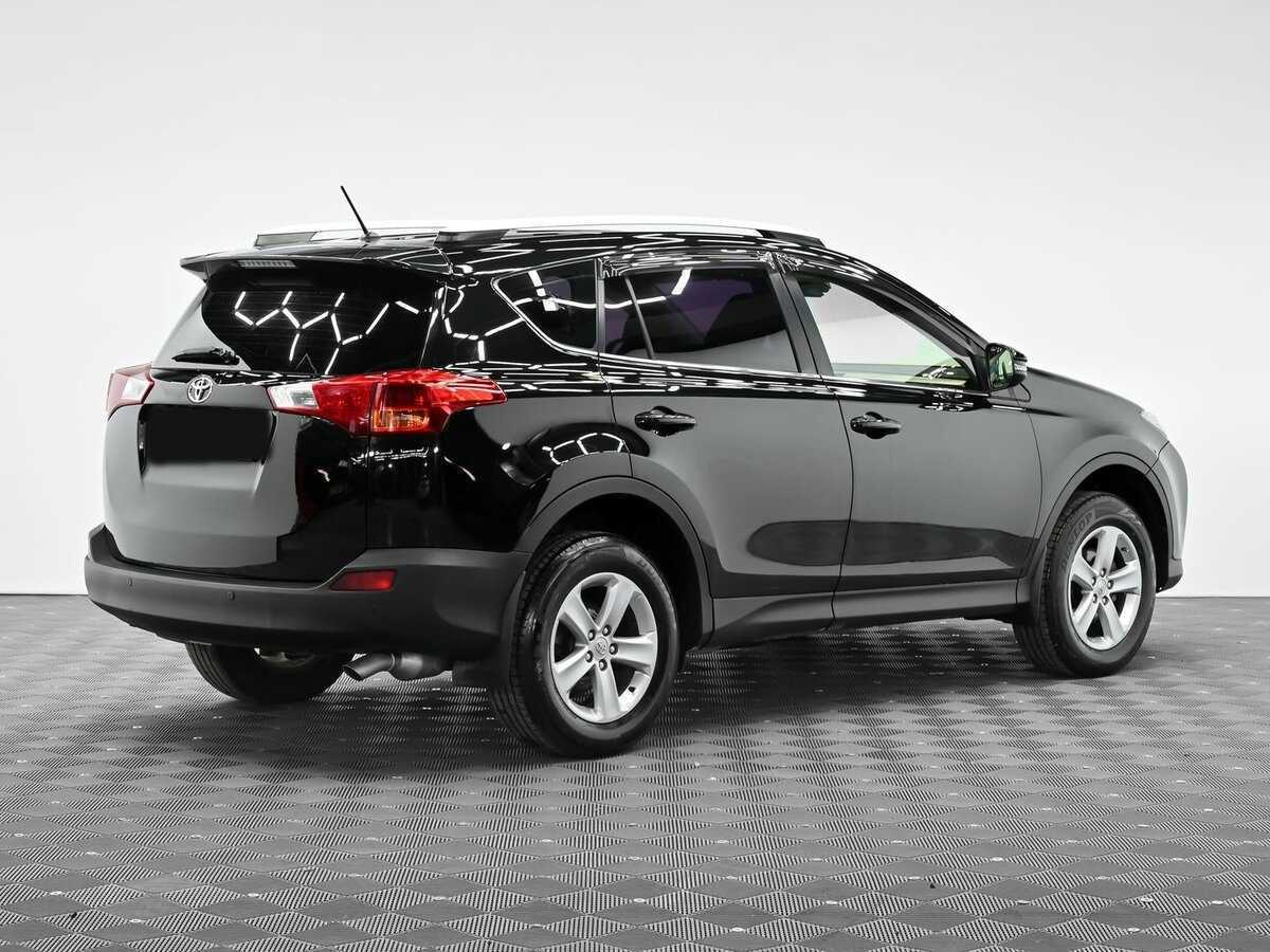 Toyota RAV4 2013 года с пробегом. Фото: #2