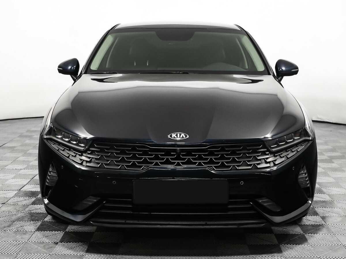 Kia K5 2021 года с пробегом. Фото: #1