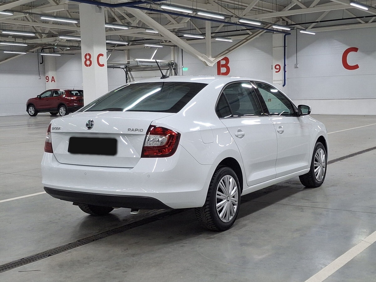 Skoda Rapid 2018 года с пробегом. Фото: #4