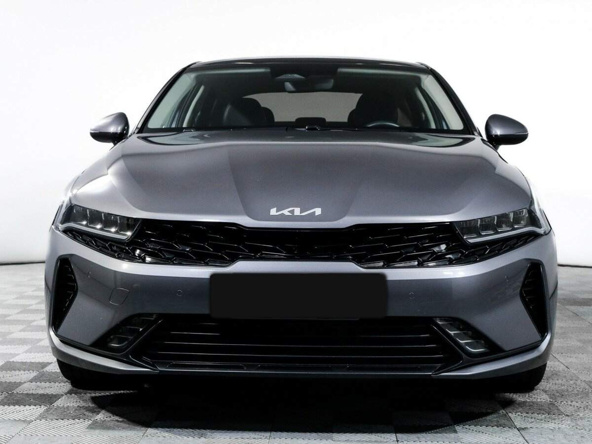 Kia K5 2022 года с пробегом. Фото: #1
