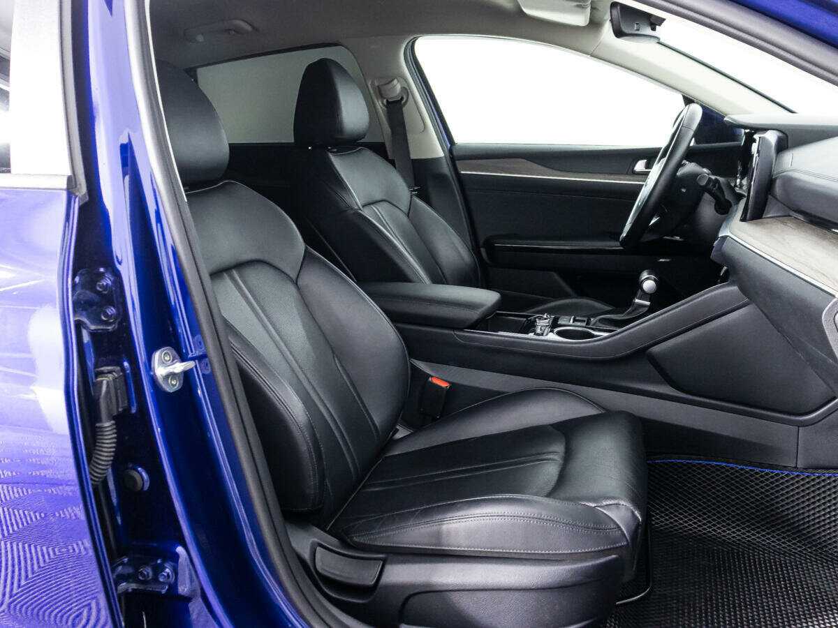 Kia K5 2021 года с пробегом. Фото: #23