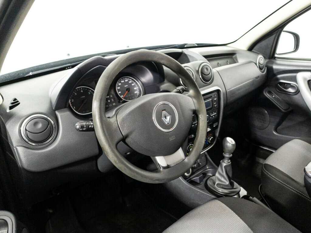 Renault Duster 2013 года с пробегом. Фото: #10