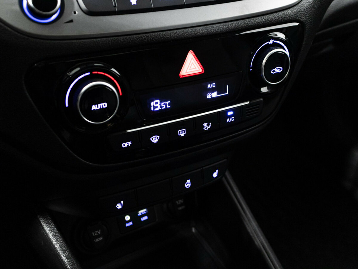 Hyundai Solaris 2018 года с пробегом. Фото: #14