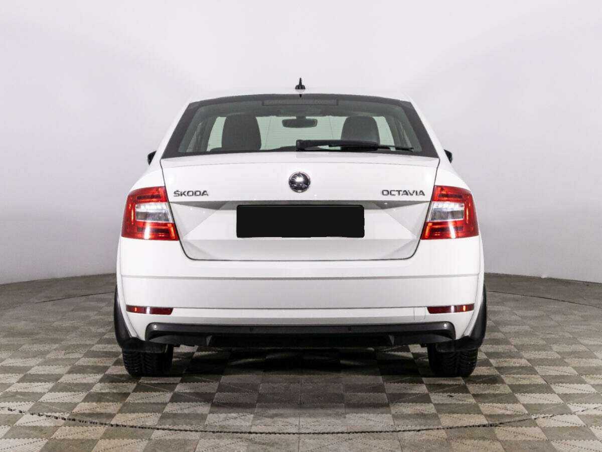 Skoda Octavia 2019 года с пробегом. Фото: #5