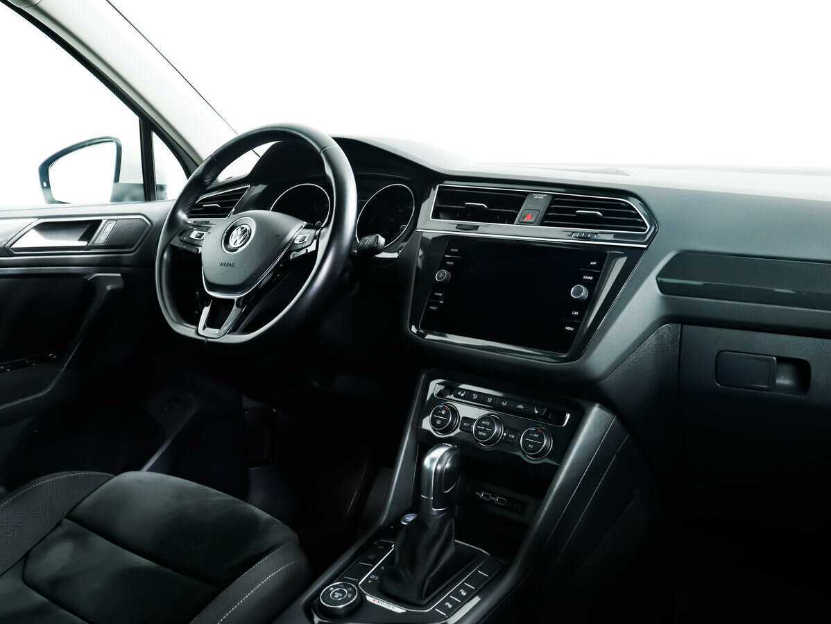 Volkswagen Tiguan 2019 года с пробегом. Фото: #8