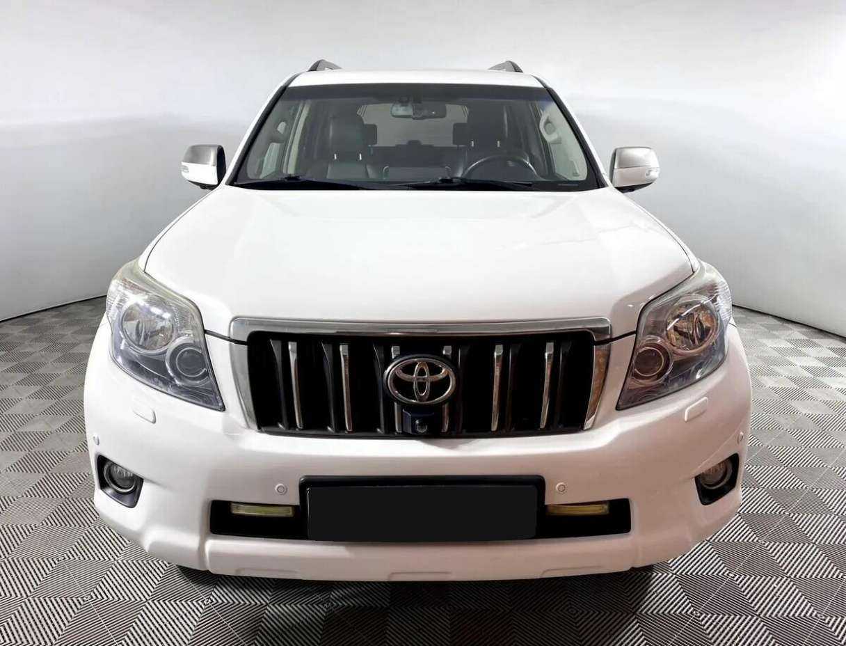 Toyota Land Cruiser Prado 2013 года с пробегом. Фото: #2