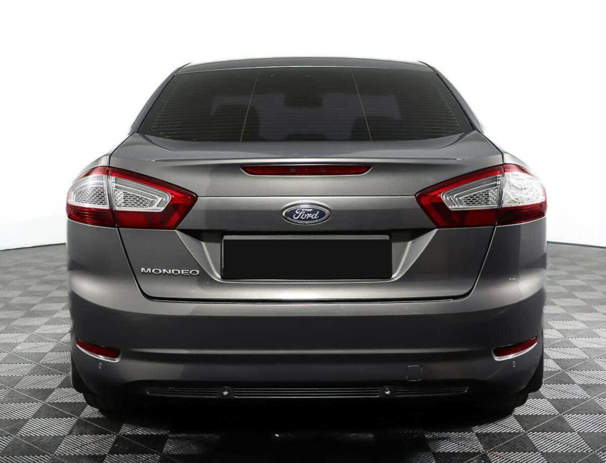 Ford Mondeo 2013 года с пробегом. Фото: #5
