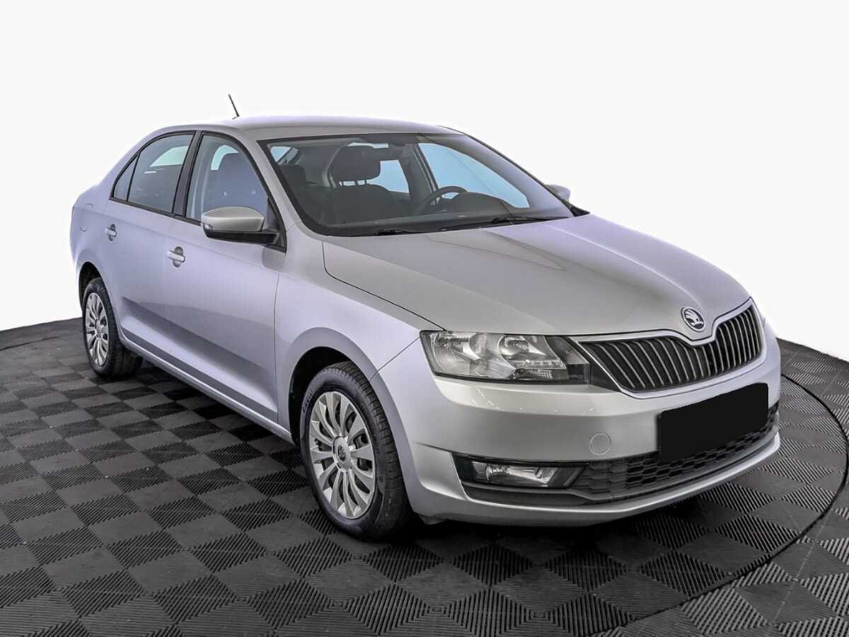 Skoda Rapid 2018 года с пробегом. Фото: #2