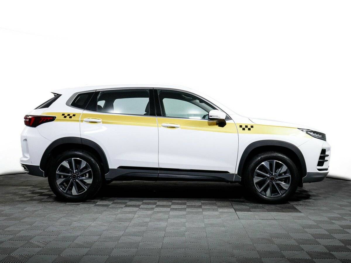 EXEED LX 2023 года с пробегом. Фото: #3