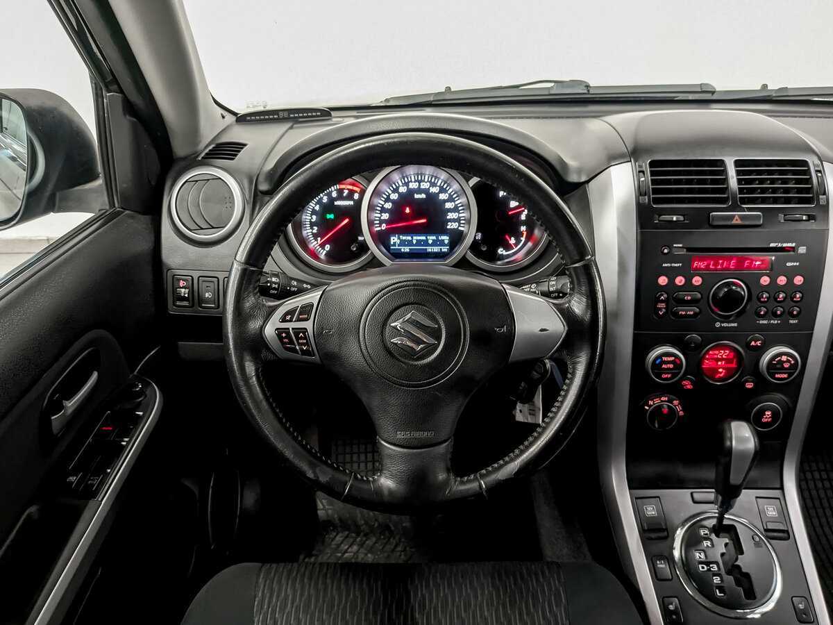 Suzuki Grand Vitara 2012 года с пробегом. Фото: #20